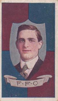 1914 Sniders & Abrahams Australian Footballers - Shield (Series I) #NNO Percy Parratt Front